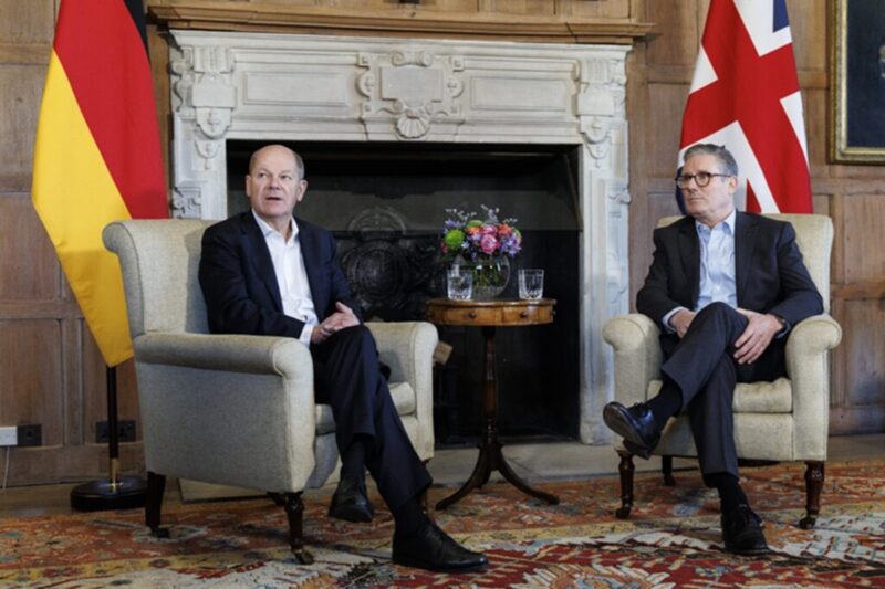 அமெரிக்காவை உதறிவிட்டு கைகோர்த்த ஜெர்மனி, இங்கிலாந்து!