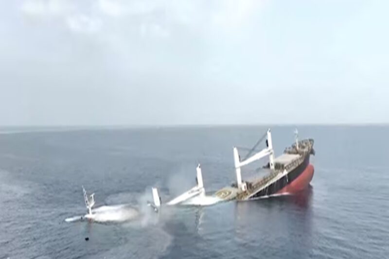 செங்கடல் தாக்குதல்களைத் தவிர்க்க கப்பல்களின் புதிய தந்திரம்!