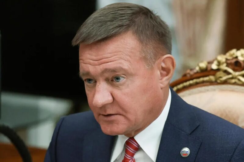 ரஷ்ய அமைச்சரின் மர்ம மரணம்:  பதவி நீக்கத்திற்குப் பின் நிகழ்ந்த அதிர்ச்சி!