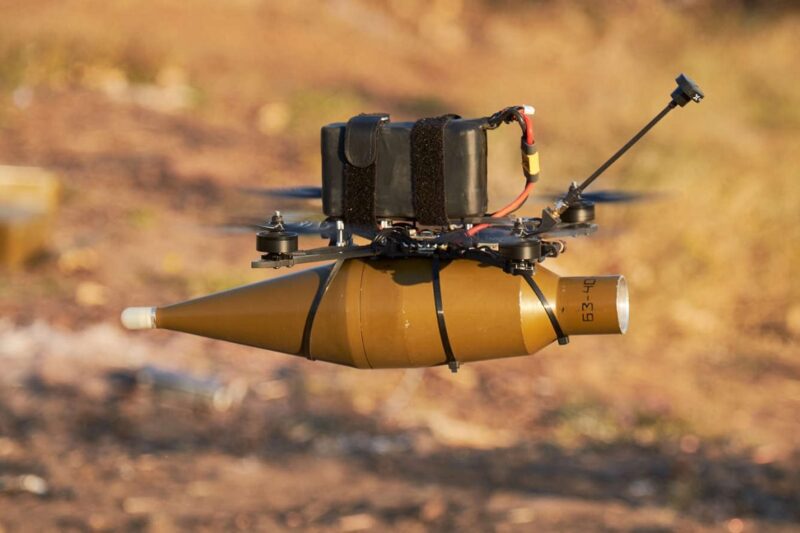 ரஷ்யாவுக்கு பல மில்லியன் அழிவு வைத்த உக்ரைனின் $125 டாலர் ட்ரோன் இதுதான்