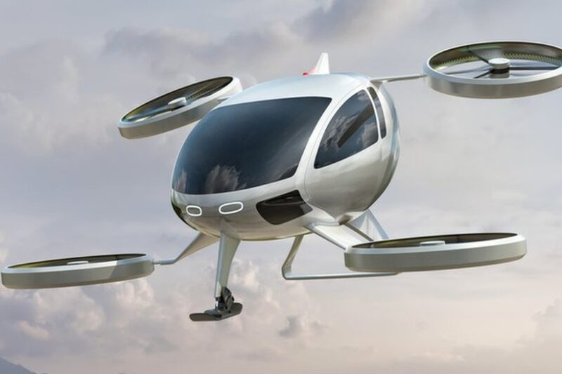 துபாயில் திடீரென வானத்தில் பறந்த டாக்சி