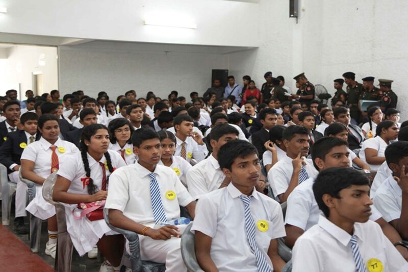 க.பொ.த சாதாரண தரப் பரீட்சை யாழ்ப்பாணப் பாடசாலைகள் அசைக்க முடியாத சாதனை!