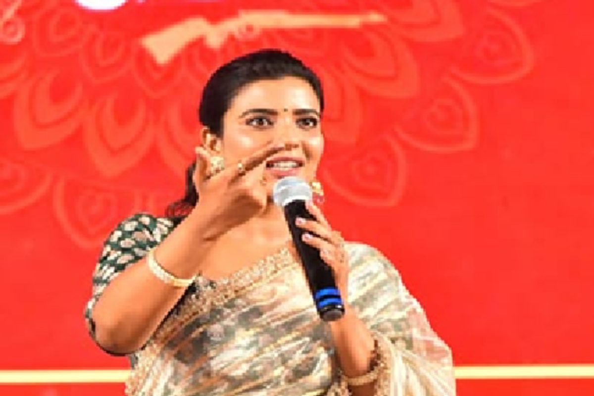 “தெருநாய்களும் குடும்பத்தில் ஒருவர்தான்” – நடிகை ஐஸ்வர்யா ராஜேஷ் ஆவேசம்!