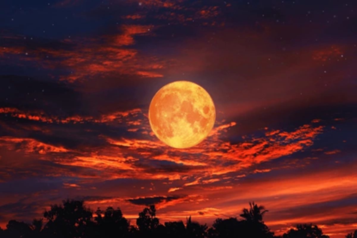 வானில் ஒரு மர்மம்! – இலங்கையில் தோன்றப்போகும் ‘இரத்த நிலா’!