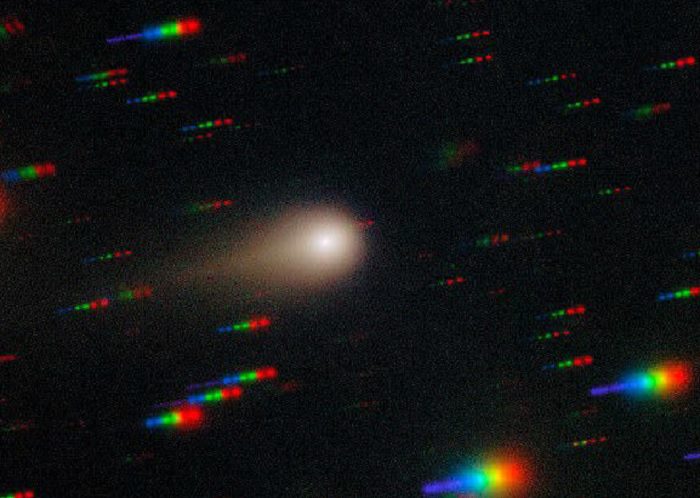 பூமியை பாதுகாக்கும் MODE நகர்ந்த NASA: படு வேகத்தில் வரும் கல்லில் அசாதாரண ஒளிகள் !