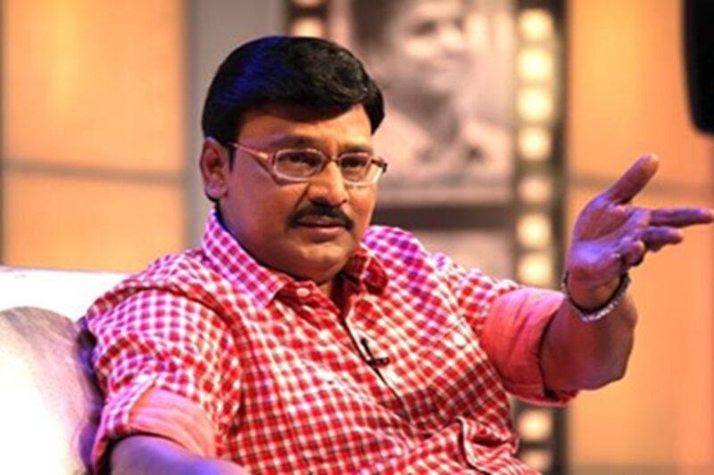 கதை இல்லாமல் பான் இந்திய ஸ்டார்கள் எதற்கு?  – கடுமையாக விமர்சித்த பிரபல இயக்குநர்!