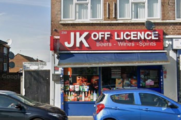 விசா இல்லாத பெண்ணை வேலைக்கு போட்டு சம்பளத்திற்கு பதிலாக சாப்பாடு போட்ட “”குமார்””