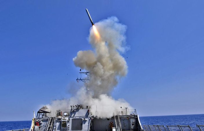 அமெரிக்க ராணுவத்தையே முடக்கும் சீனா: இந்த கனிமங்கள் செல்லாவிடில் காலி !