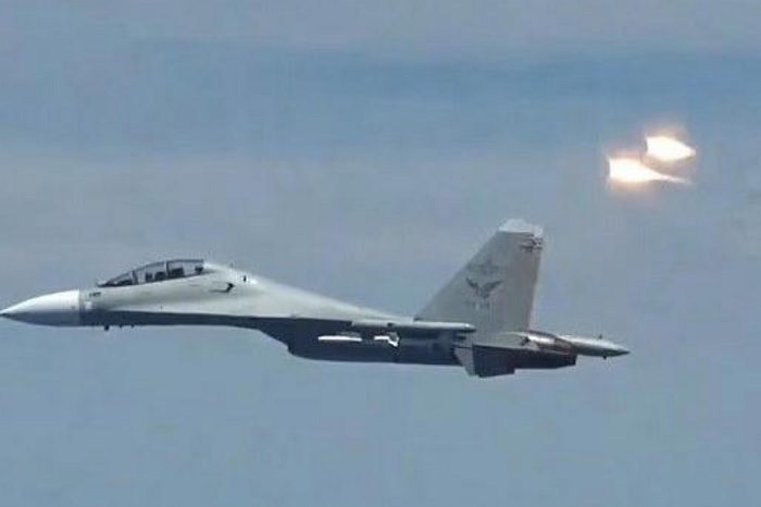 அவுஸ்திரேலிய போர் விமானங்களை மிரட்டிய சீன விமானங்கள் அதிர்ந்து போன அவுசி !