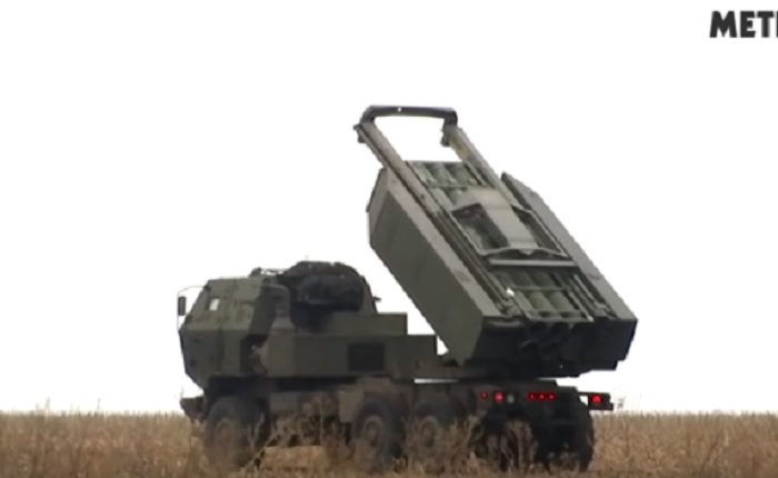 ரஷ்ய ராணுவத்தின் மீது உக்ரைன் (HIMARS) ஏவுகணைத் தாக்குதல்