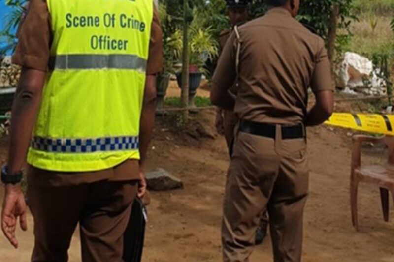 யாழ்ப்பாணத்தில் விடுதலைப் புலிகள் (LTTE) அமைப்பின் கைத்துப்பாக்கிகள் மீட்பு! 10 பேர் கைது!