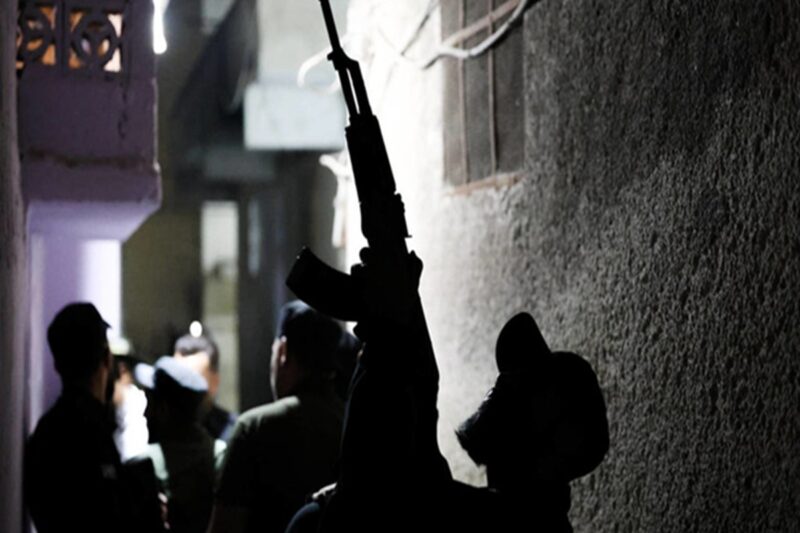 திகில் திருப்பம்! சிரியாவில் அதிர்ச்சி! புதிய ஆட்சியையே தாக்கும் பிரெஞ்சு ஜிஹாதிகள்!