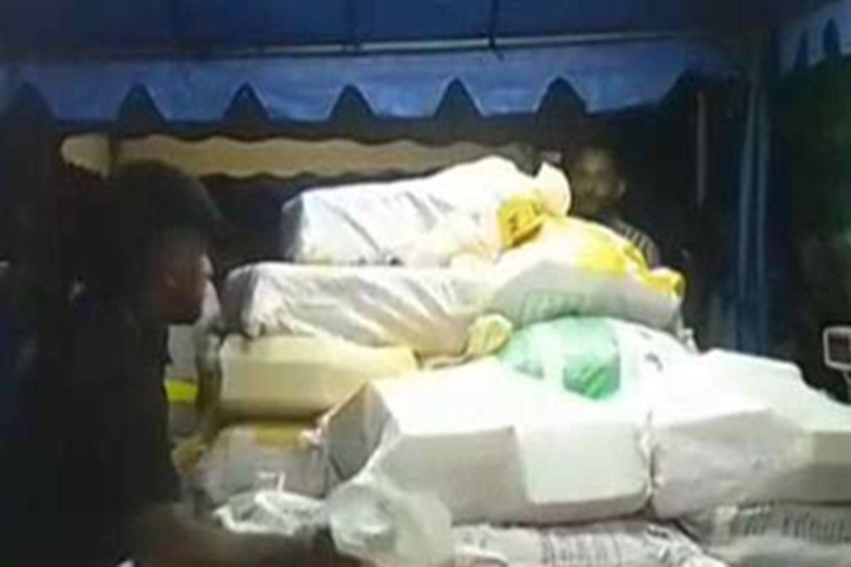 தெற்குக்கு கடலுக்கு அடியில் சிக்கிய 51 போதைப்பொருள் மூட்டைகள்!