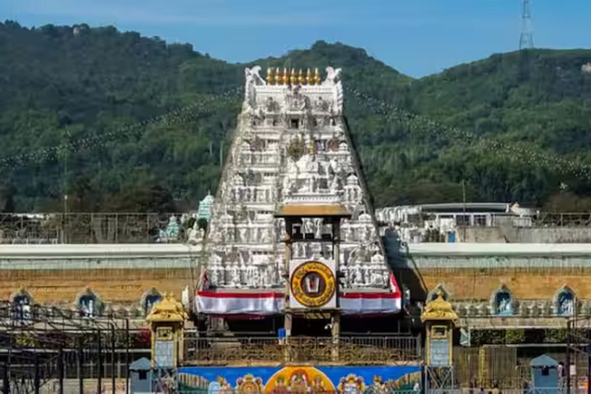 முன்னாள் விடுதலைப் புலிகள் (LTTE) “திருவள்ளூர் போராளிகள்” பெயரில் திருப்பதியில் வெடிகுண்டு மிரட்டலாம்.