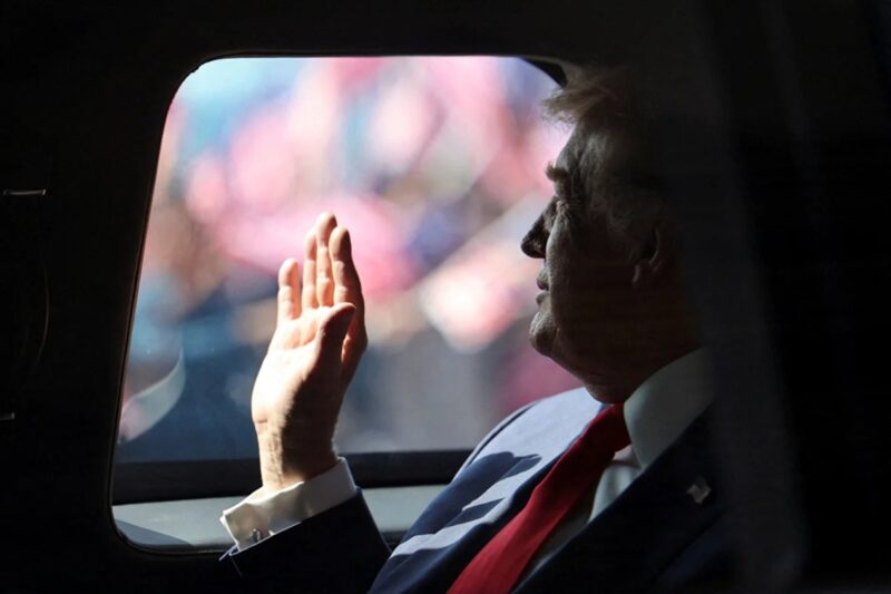 டிரம்பைக் கண்காணிக்க நேட்டோ நாடே அமைத்த ‘இரவு கண்காணிப்புப் படை’!