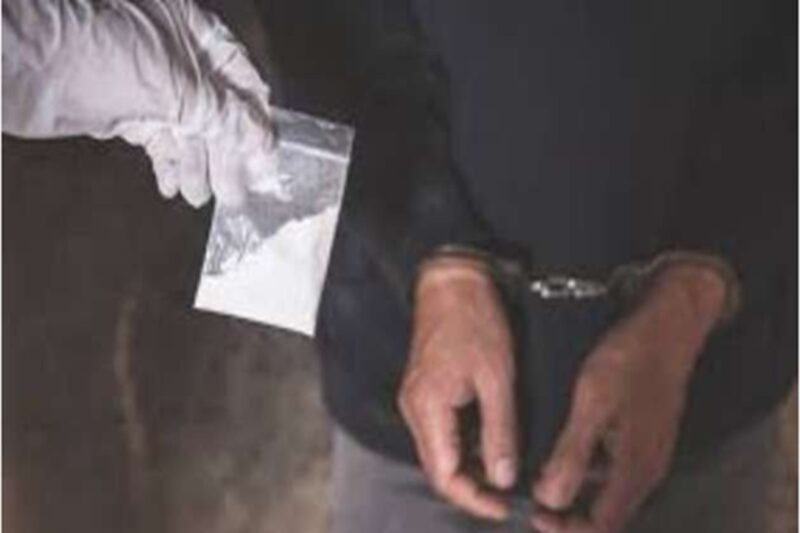 ஹெராயின் கடத்தலில் ஈடுபட்ட குற்றச்சாட்டின் பேரில் ஆரம்பப் பள்ளி அதிபர் கைது!