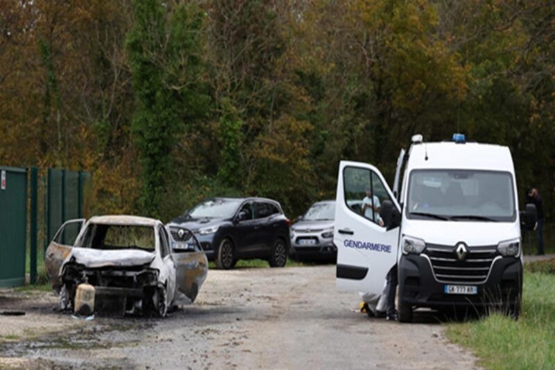 சுற்றுலாத் தீவில் பதற்றம்: பாதசாரிகள் மீது கார் மோதியதில் 10 பேர் காயம்; ஓட்டுநர் கைது!